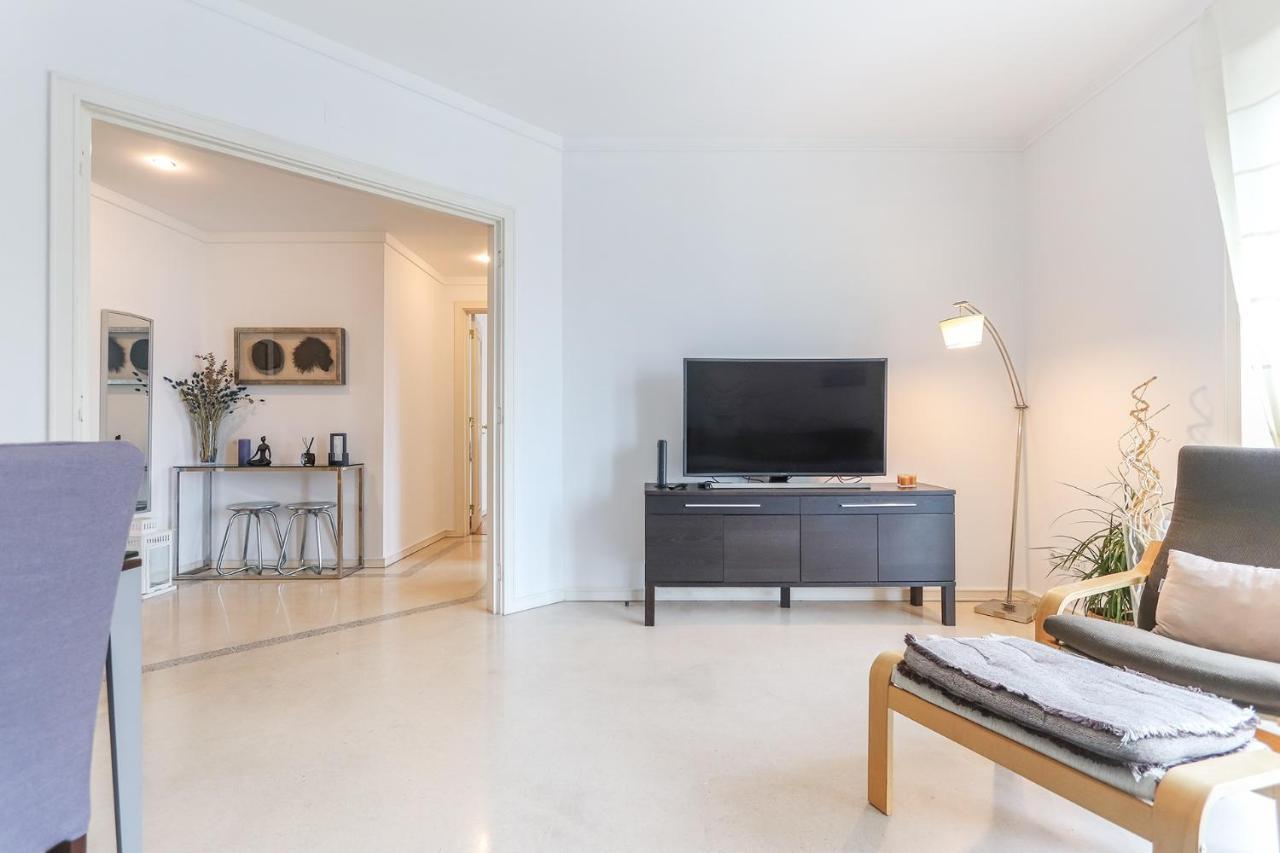 Vita Portucale ! Modern Apartment With Garage Lisbon Exterior photo