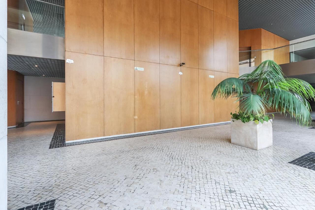 Vita Portucale ! Modern Apartment With Garage Lisbon Exterior photo