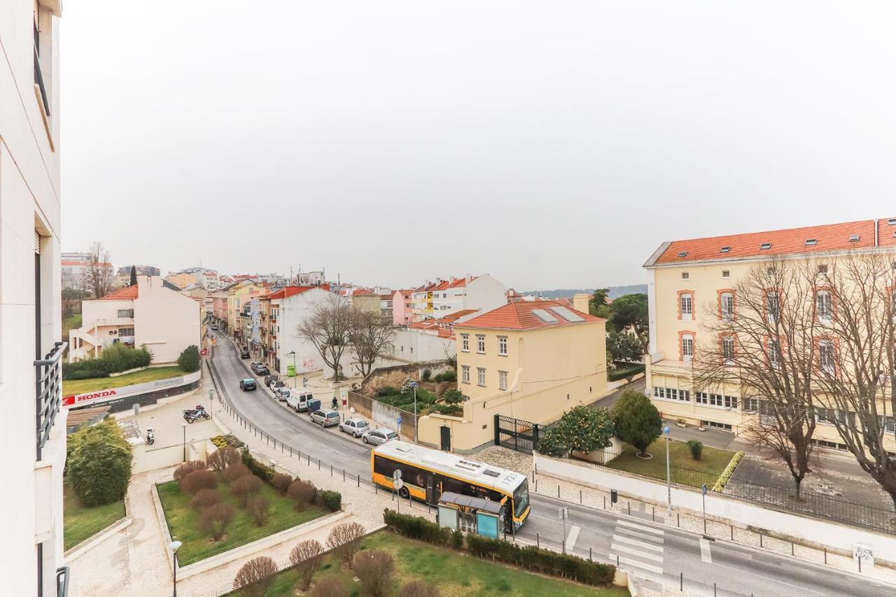 Vita Portucale ! Modern Apartment With Garage Lisbon Exterior photo